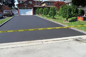  Topeka, KS Driveway Paving Services Pros